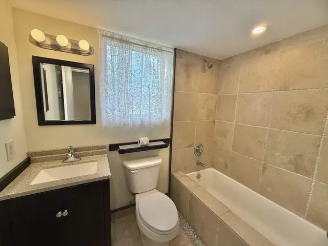 Listing Image for 80 Kapi Ln 13-101 11 of 22