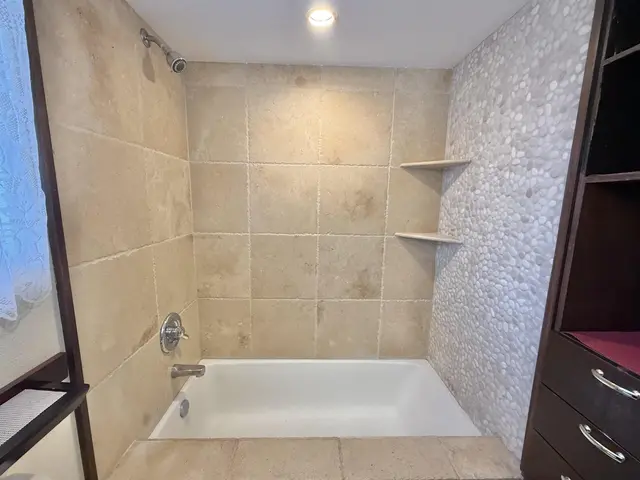 Listing Image for 80 Kapi Ln 13-101 13 of 22