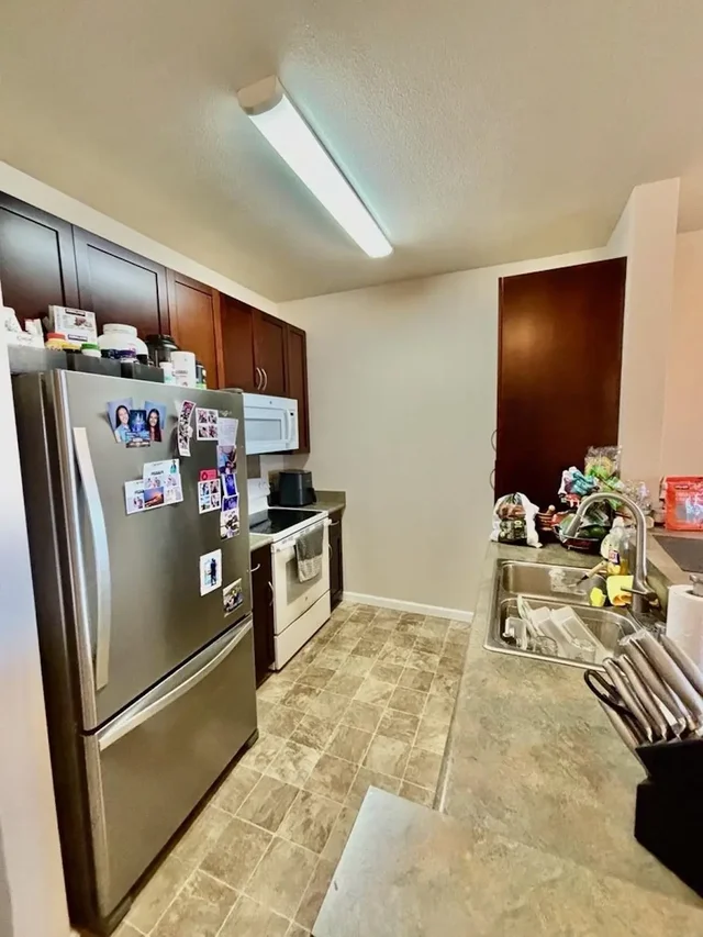 Listing Image for 123 Hoowaiwai Loop 1803 5 of 7