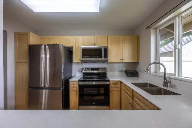 Listing Image for 633 Meakanu Ln 204 16 of 36