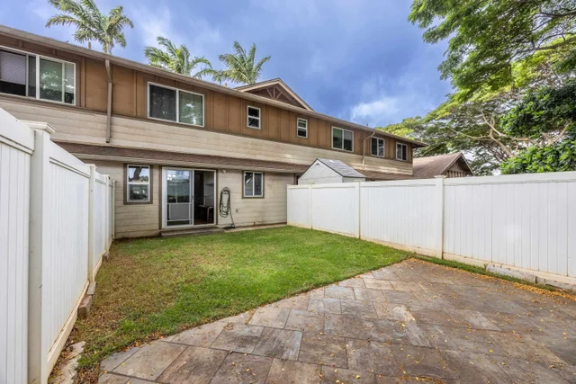 Listing Image for 633 Meakanu Ln 204 30 of 36