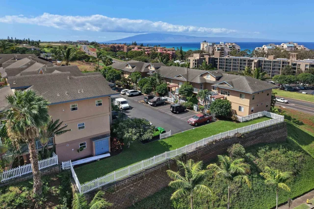 Listing Image for 35 Katie Ln 718 25 of 37