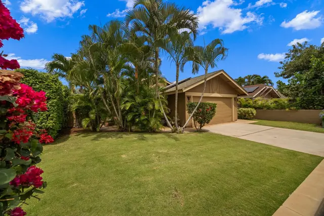 Listing Image for 870 Malulani St 2 of 46