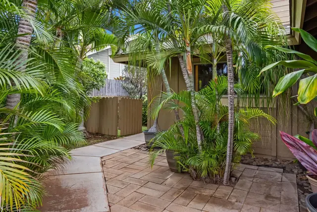 Listing Image for 870 Malulani St 32 of 46