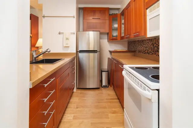 Listing Image for 3788 Lower Honoapiilani Rd E-102 15 of 24