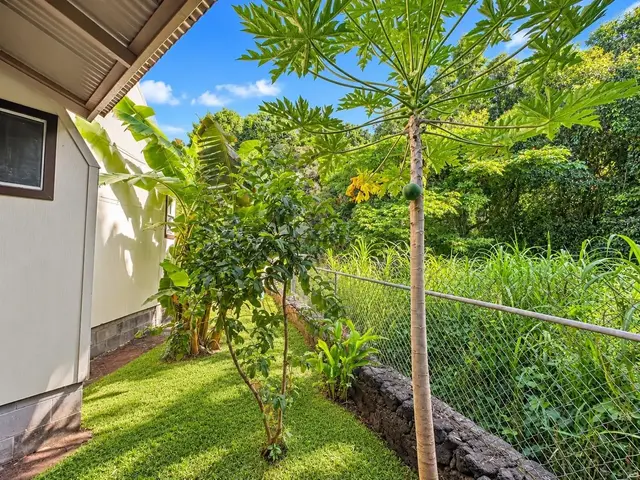 Listing Image for 9046 Kamehameha V Hwy 27 of 28