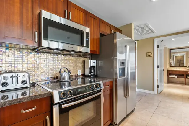 Listing Image for 130 Kai Malina Pkwy Sr 244 17 of 37