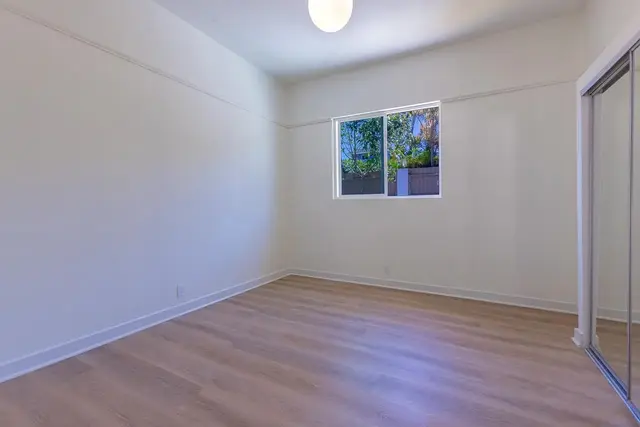 Listing Image for 321 Hokulani St 321 Hokulani Street 22 of 47