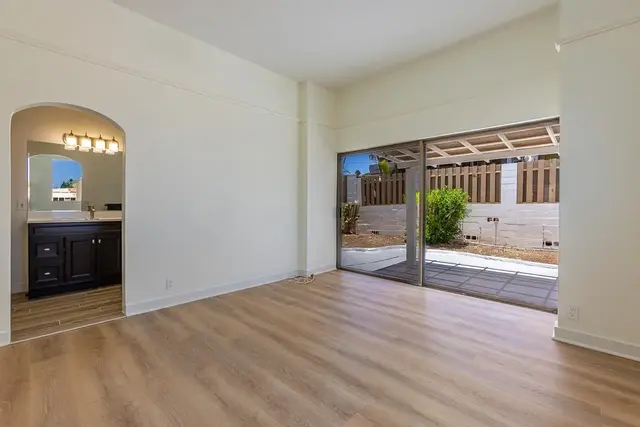 Listing Image for 321 Hokulani St 321 Hokulani Street 29 of 47