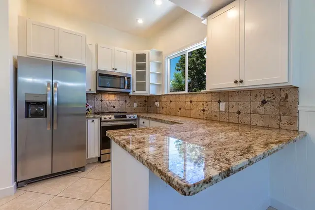 Listing Image for 321 Hokulani St 321 Hokulani Street 5 of 47