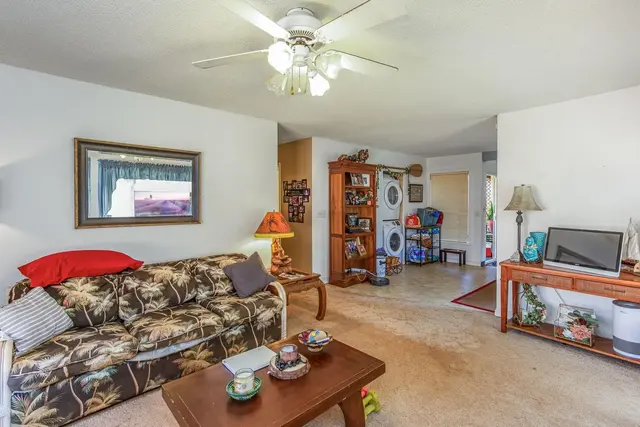 Listing Image for 194 Ohukai Rd 3 of 23