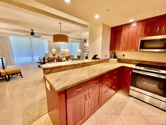 Listing Image for 2481 Kaanapali Pkwy 120p 9 of 34