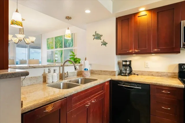 Listing Image for 2430 S Kihei Rd 206 15 of 40
