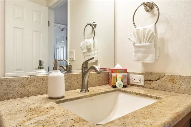 Listing Image for 2430 S Kihei Rd 206 27 of 40