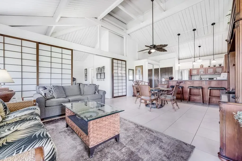 Photo of Listing #407919