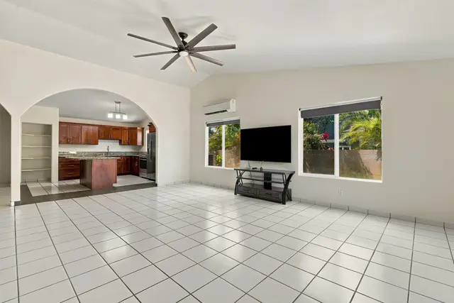 Listing Image for 148 E Alulike St 11 of 42