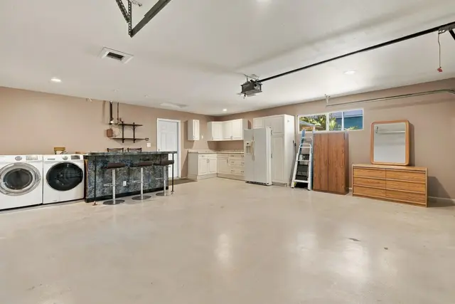 Listing Image for 148 E Alulike St 27 of 42