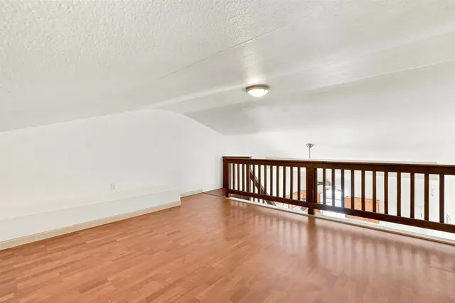 Listing Image for 148 E Alulike St 32 of 42