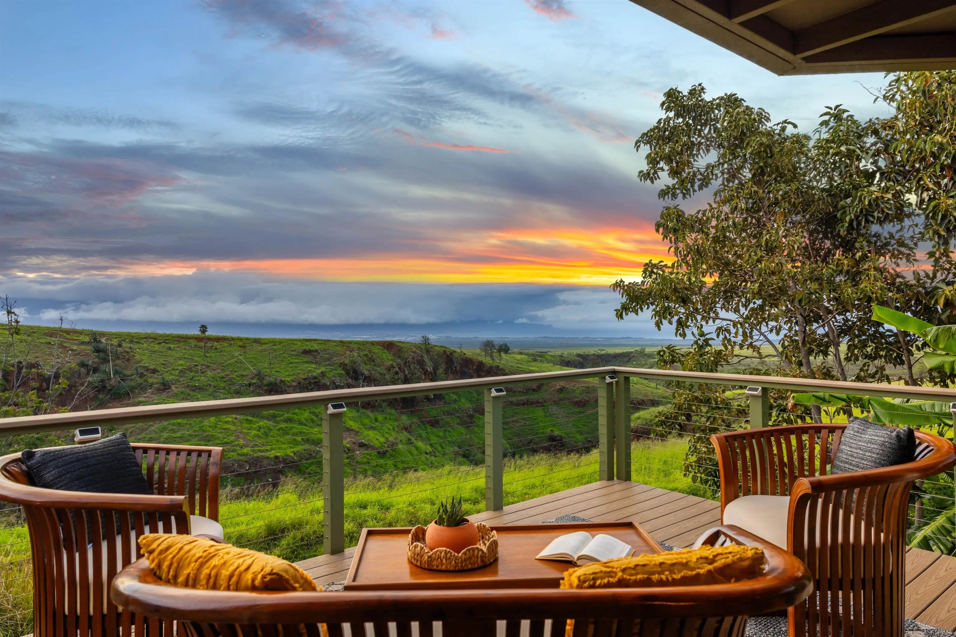 Photo of Listing #408925