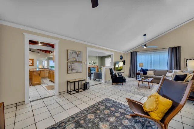 Listing Image for 2690 Akalani Loop 16 of 46