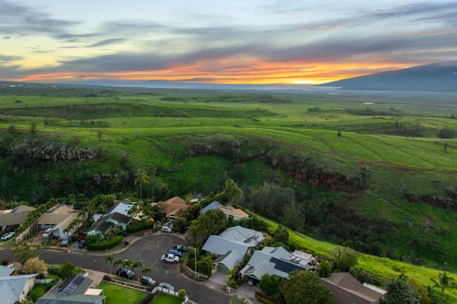 Listing Image for 2690 Akalani Loop 45 of 46