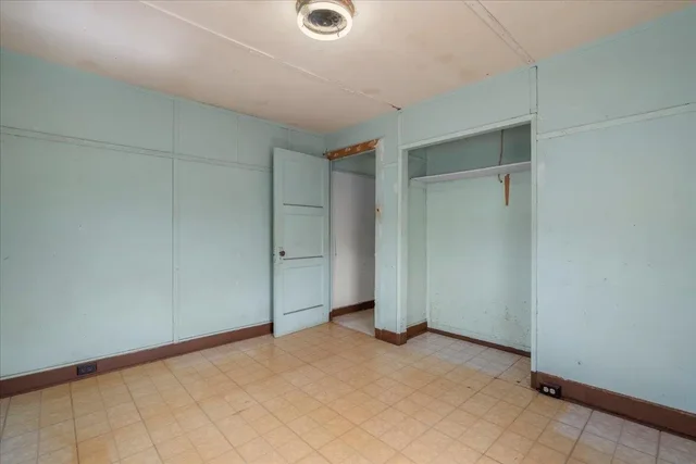 Listing Image for 275 Kenolio Rd 9 of 50