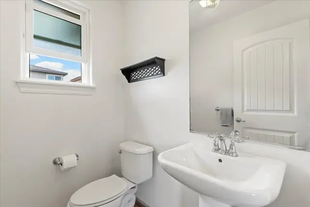 Listing Image for 226 Alake St 31 of 46