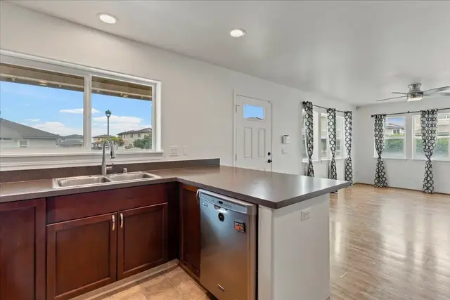 Listing Image for 226 Alake St 9 of 46
