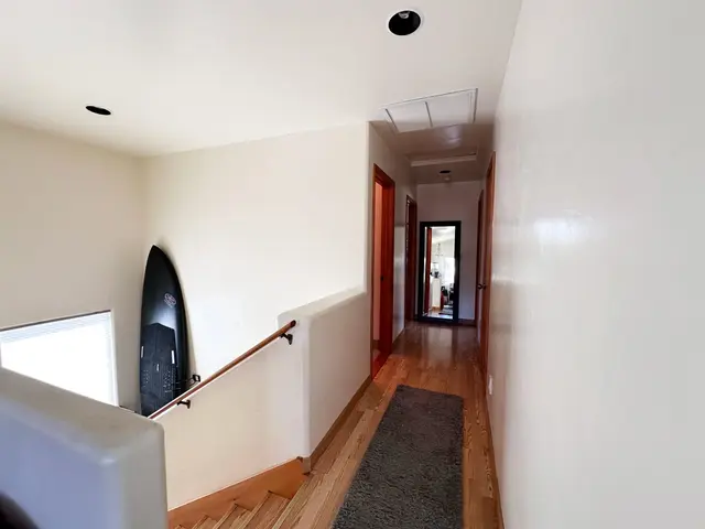 Listing Image for 268 Palanehe St 10 of 30