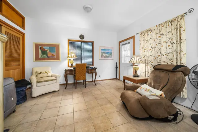 Listing Image for 254 Kapuahi St 31 of 50