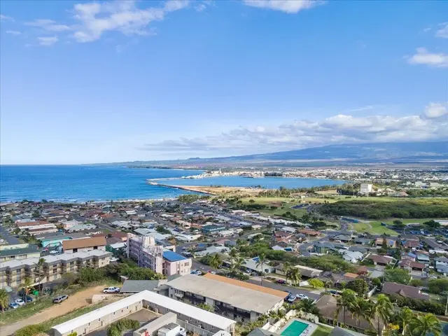Listing Image for 471 Liholiho St 18 21 of 38