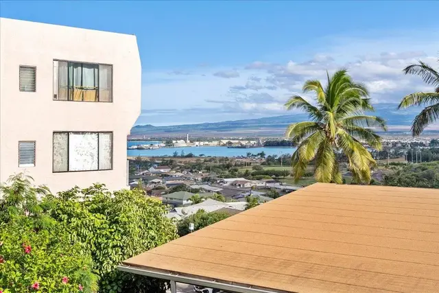 Puuone Gardens 18 - 471 Liholiho St 18, Wailuku, 400510 - 4/38
