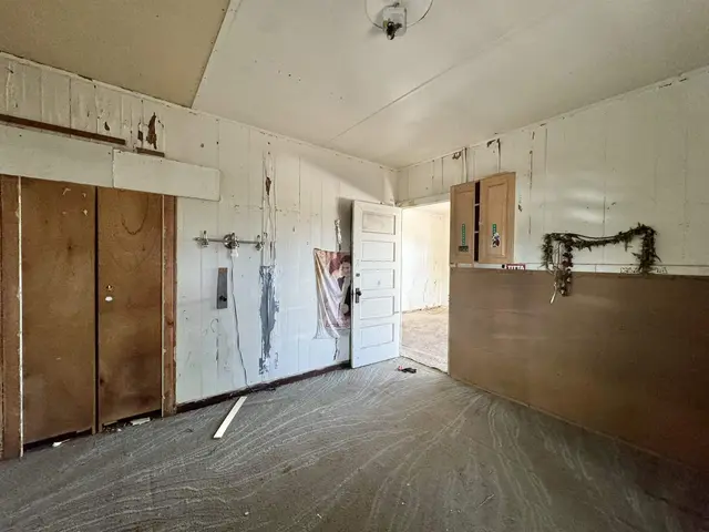 Listing Image for 1590 Ono St 8 of 9
