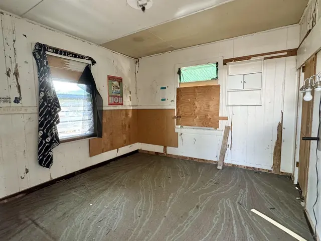 Listing Image for 1590 Ono St 9 of 9