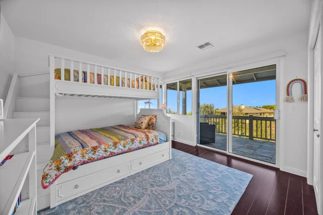 Listing Image for 40 Kapalulu Pl 33 of 45