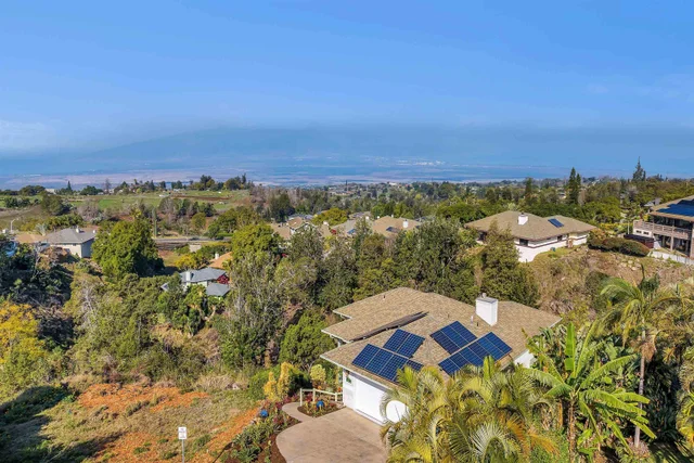 Listing Image for 40 Kapalulu Pl 41 of 45