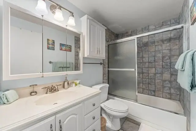 Listing Image for 1299 Uluniu Rd F203 26 of 47