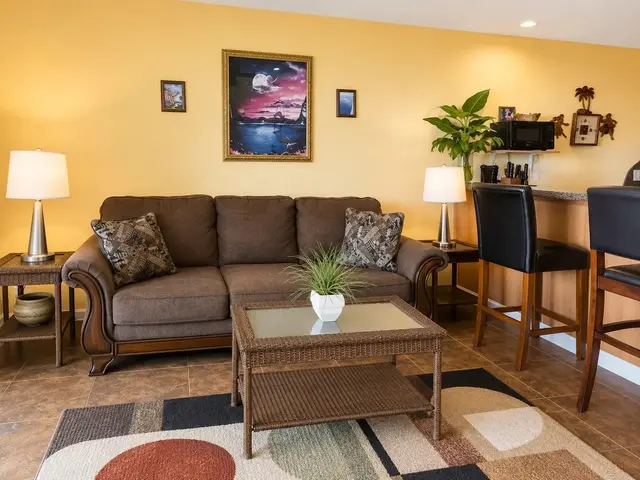 Listing Image for 1000 Kamehameha V Hwy 223b 4 of 30