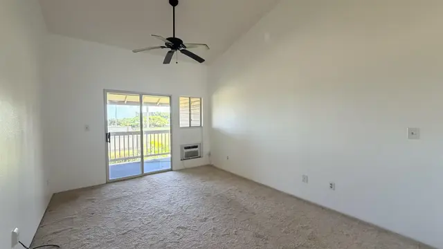 Listing Image for 55 Waiaka Ln 34-203 6 of 17