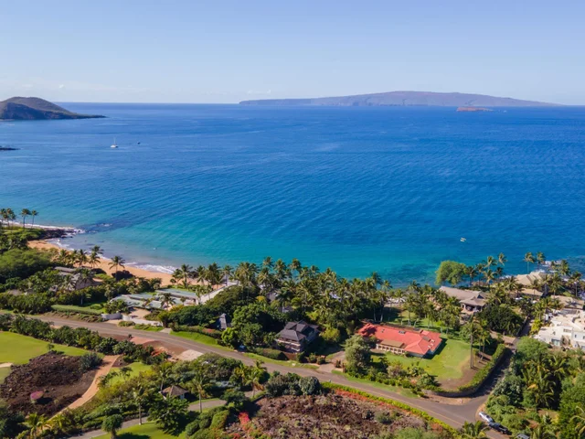 Listing Image for 4584 Makena Rd 2 of 30