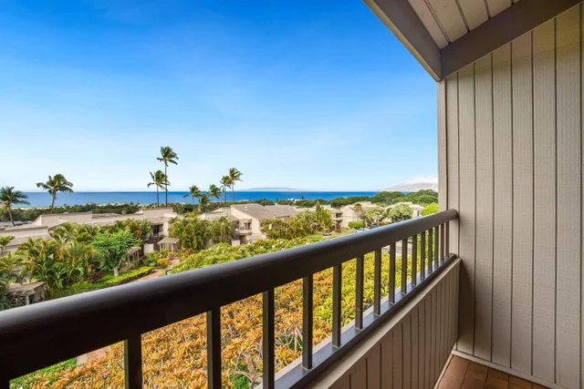 Listing Image for 10 Wailea Ekolu Pl 408 17 of 33