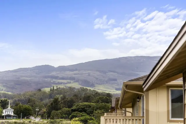 Listing Image for 127 Tam Yau Pl 3 of 27