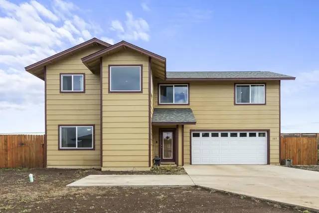 Listing Image for 127 Tam Yau Pl 4 of 27