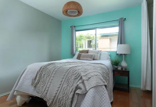 Listing Image for 2830 W Lelehuna Pl 18 of 34