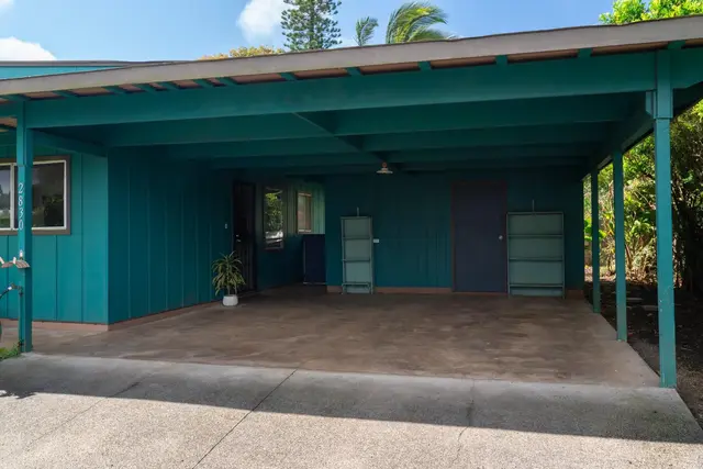Listing Image for 2830 W Lelehuna Pl 21 of 34