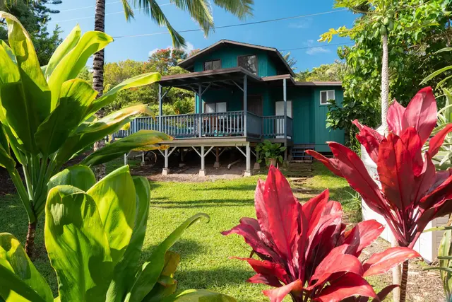 Listing Image for 2830 W Lelehuna Pl 23 of 34