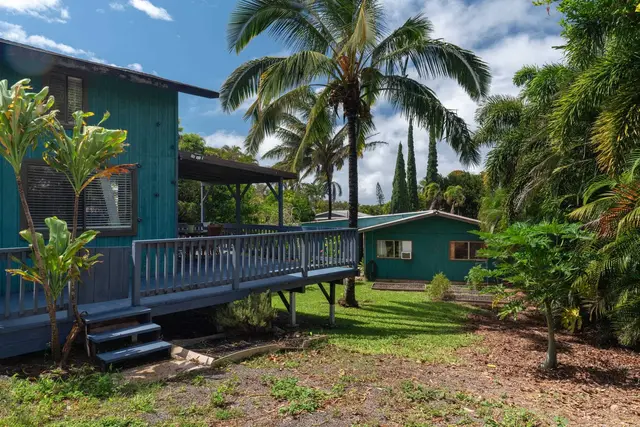 Listing Image for 2830 W Lelehuna Pl 25 of 34