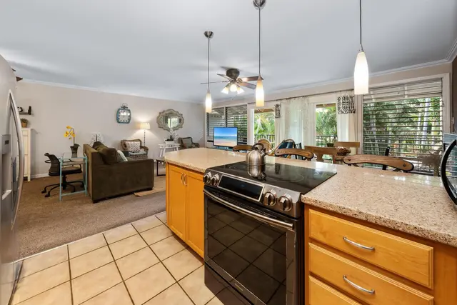 Listing Image for 3559 Lower Honoapiilani Rd 2g 6 of 33