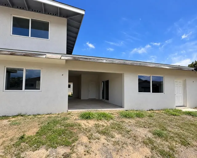 Listing Image for 405 One St 2 of 20