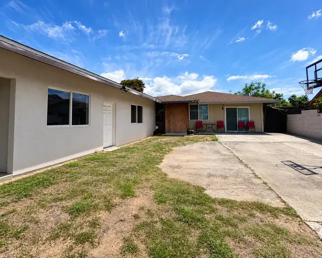 Listing Image for 405 One St 5 of 20